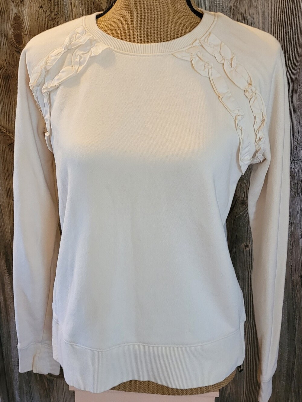 BANANA REPUBLIC Creamy Ivory Sweatshirt w/Ruffle Detail, VGUC, S - Basic Staple!